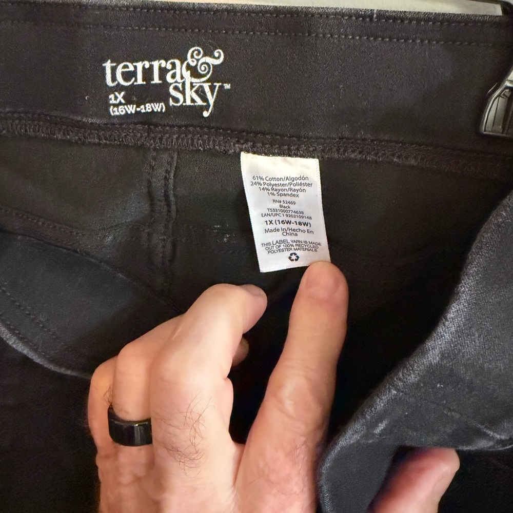 Terra & Sky Women's Black Skinny Jeans - Picture 3 of 3